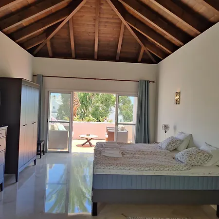 Ventura Del Mar Duplex Penthouse